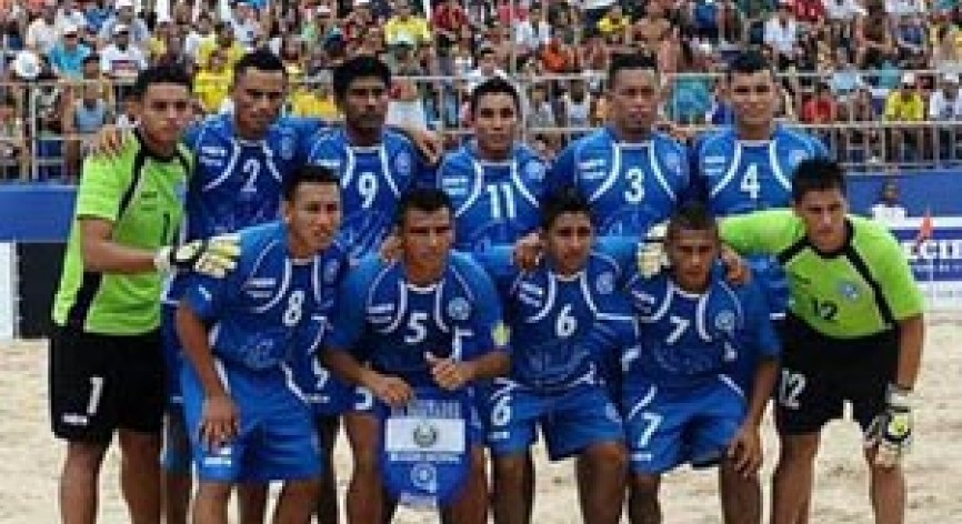 Seleccion De Futbol Playa De El Salvador Participa En Torneo